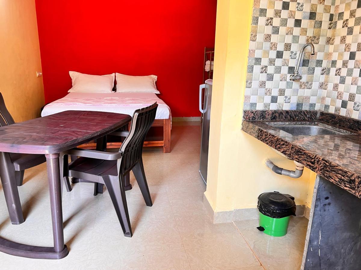 Kyel Villa Guest House Arambol Exterior photo